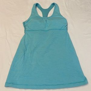 Lululemon tank top with built in bra